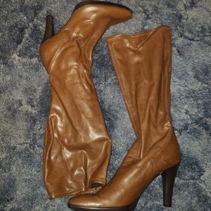 Nine West pull on boots